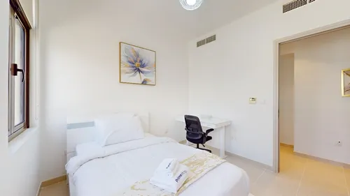 4 Bedrooms Villa in Mira Oasis 2