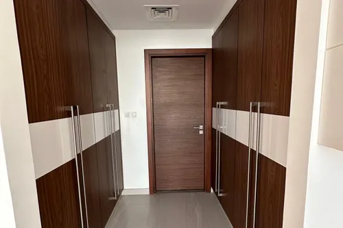 2 Bedrooms Apartment in Park Gate Residence 4