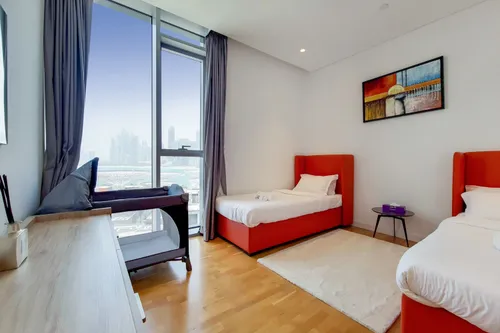 3 Bedrooms Apartment in Apartment Building 7