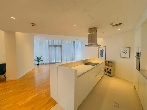 2 Bedrooms Apartment in Apartment Building 2