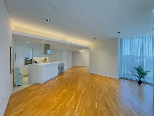 2 Bedrooms Apartment in Apartment Building 2