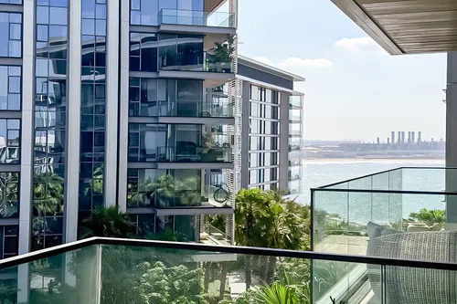 2 Bedrooms Apartment in Apartment Building 2