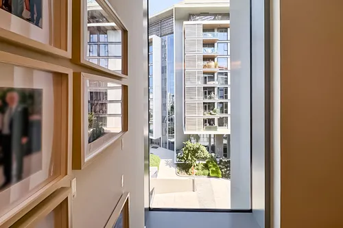 2 Bedrooms Apartment in Apartment Building 2