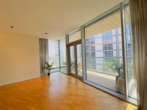 2 Bedrooms Apartment in Apartment Building 2