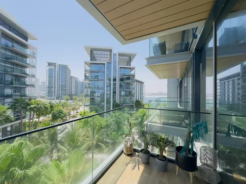 2 Bedrooms Apartment in Apartment Building 2