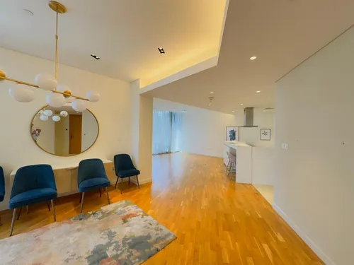 2 Bedrooms Apartment in Apartment Building 2