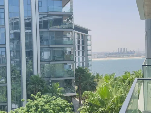 2 Bedrooms Apartment in Apartment Building 2