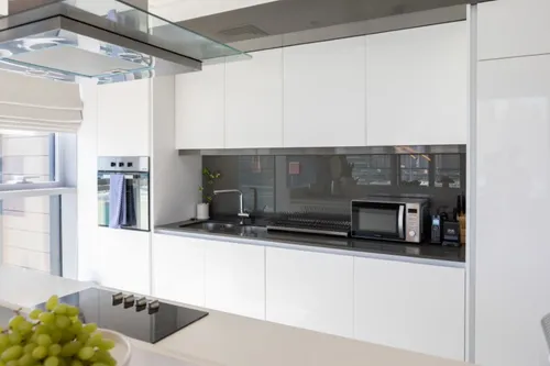 3 Bedrooms Apartment in Apartment Building 6