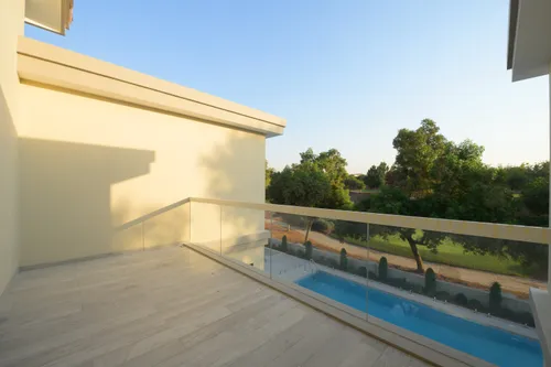 5 Bedrooms Villa in Sanctuary Falls