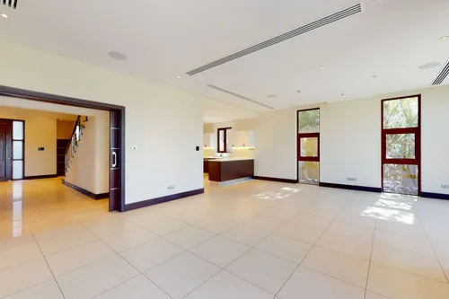 5 Bedrooms Villa in Sanctuary Falls