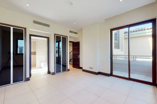 5 Bedrooms Villa in Sanctuary Falls
