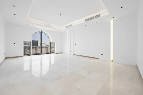5 Bedrooms Villa in Al Khawaneej 1