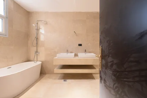5 Bedrooms Villa in Al Khawaneej 1