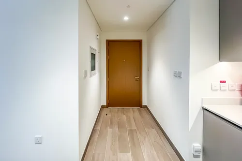 2 Bedrooms Apartment in Grove at Creek Beach Building 2