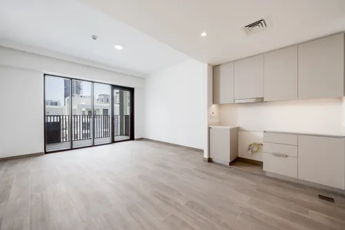 1 Bedroom Apartment in Grove at Creek Beach Building 2