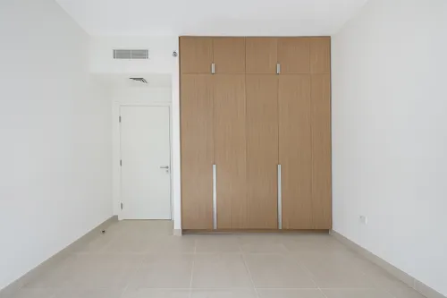 1 Bedroom Apartment in Grove at Creek Beach Building 2