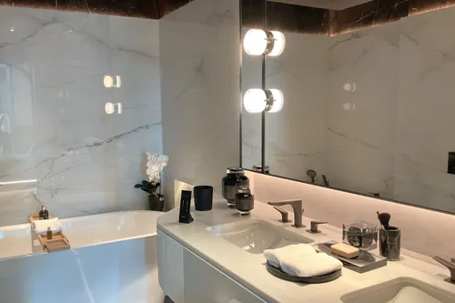 3 Bedrooms Apartment in J ONE Tower B