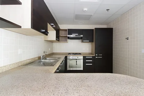 1 Bedroom Apartment in Ontario Tower