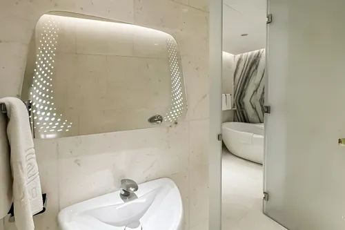 1 Bedroom Apartment in REVIER Business Bay
