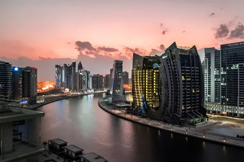 4 Bedrooms Apartment in J ONE Tower B