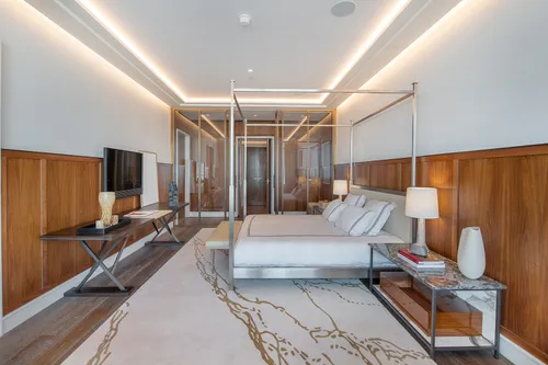 4 Bedrooms Apartment in Dorchester Collection Dubai