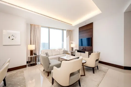 Spacious Unit | Fully Furnished | Luxurious