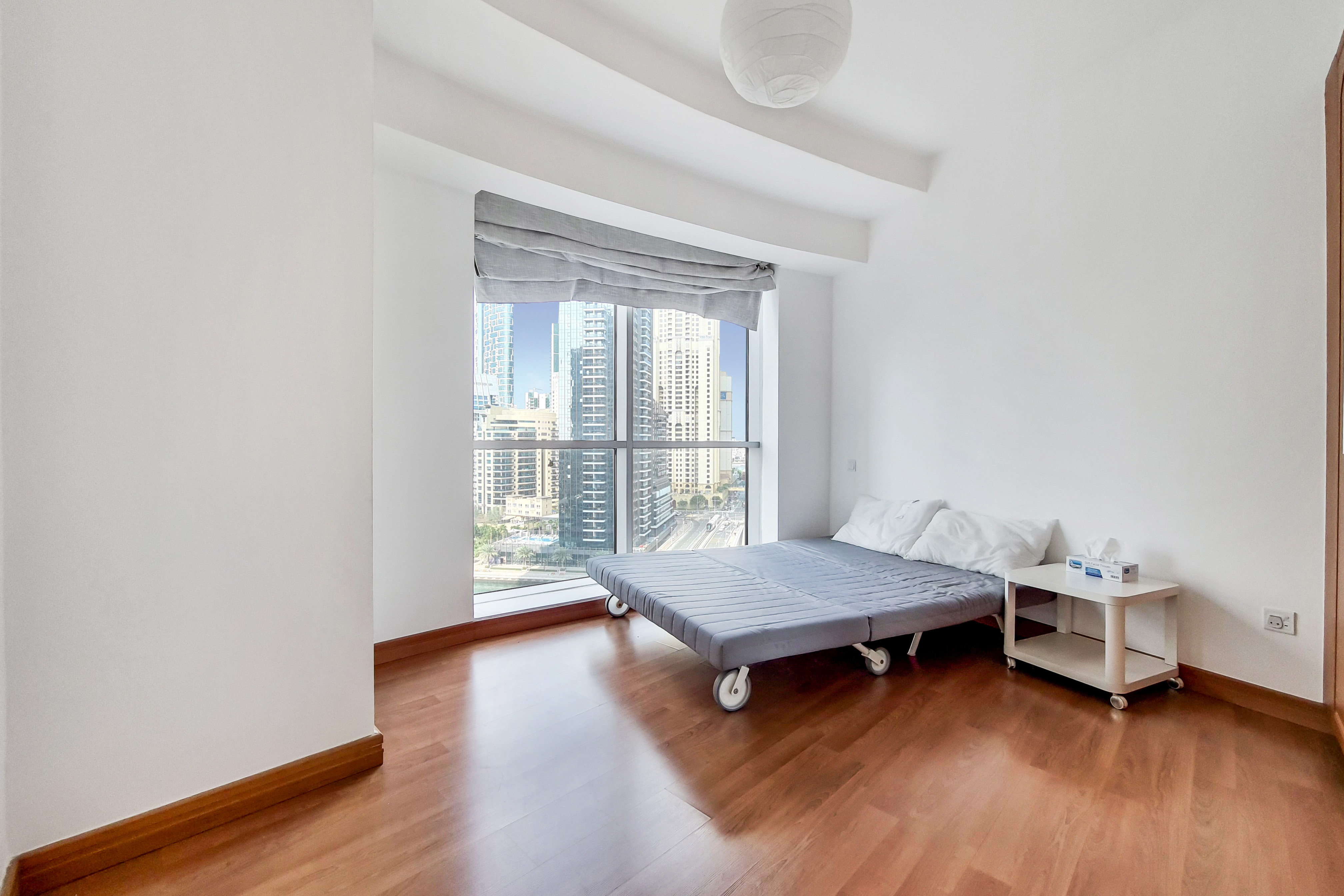 2 Bedrooms Apartment in The Waves Tower A