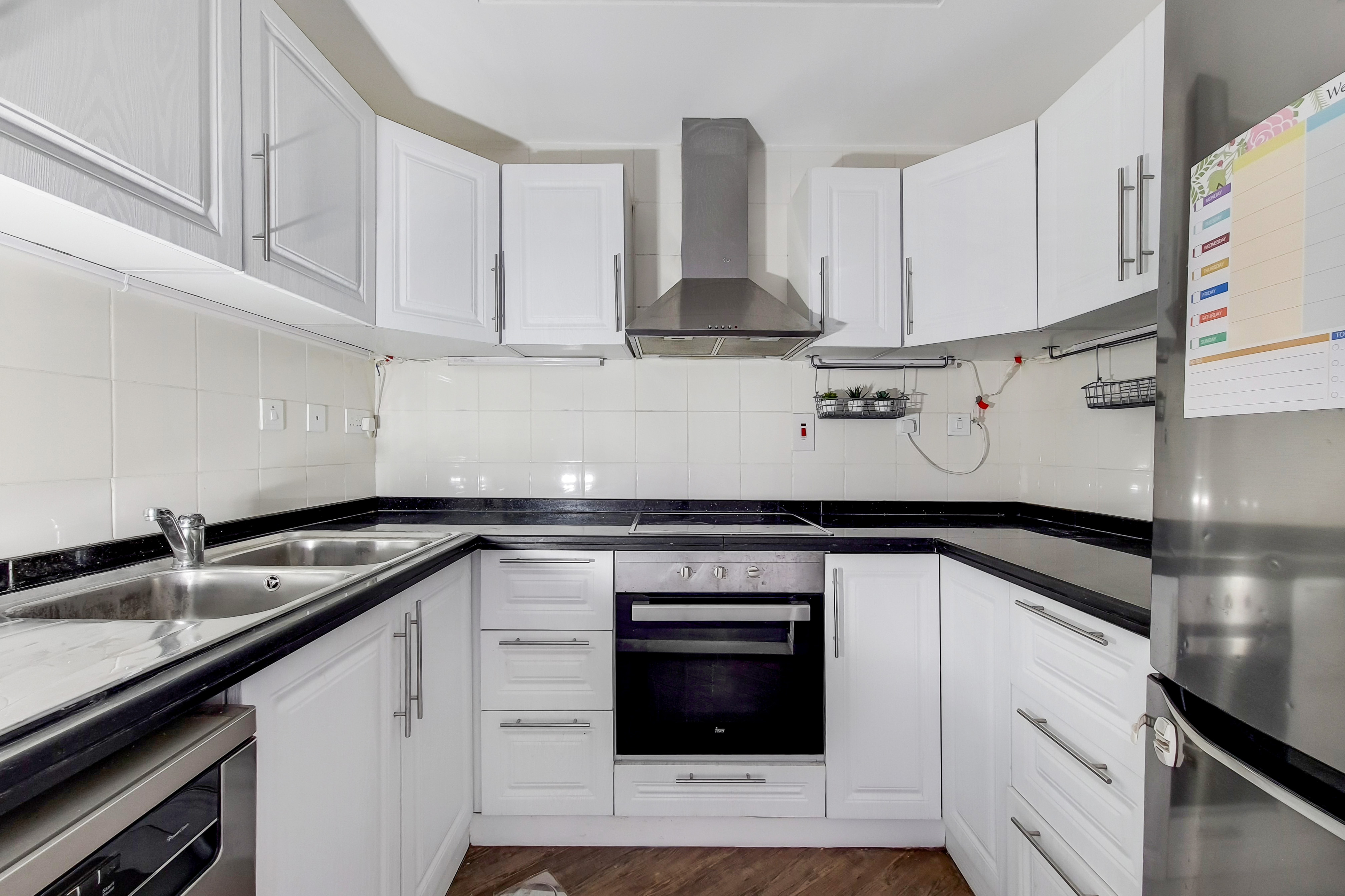 2 Bedrooms Apartment in The Waves Tower A