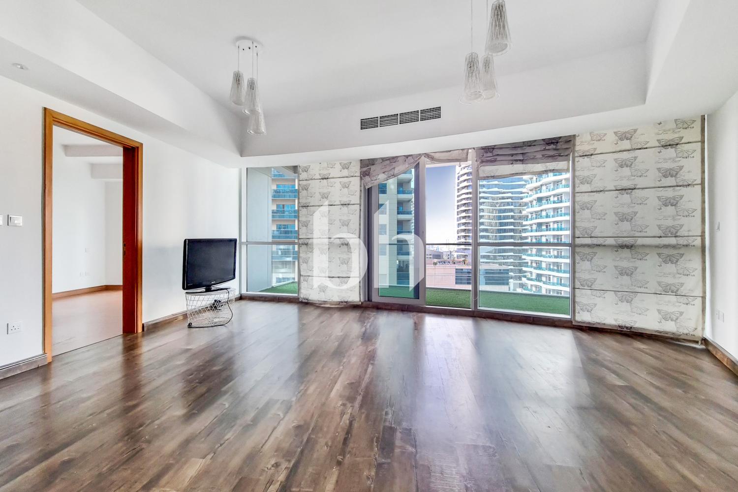 Well Kept 2BR Maid's | Waves Tower | Marina View