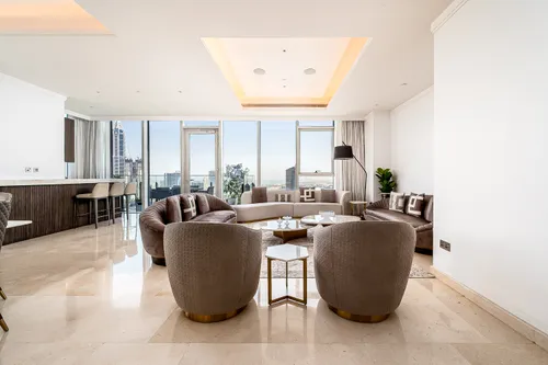 4 Bedrooms Apartment in The Residences JLT