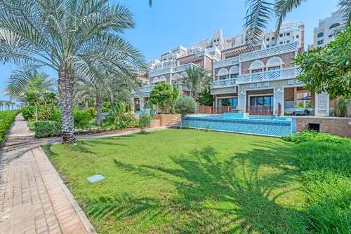 4 Bedrooms Villa in Balqis Residence Block A