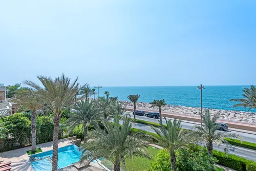 4 Bedrooms Villa in Balqis Residence Block A