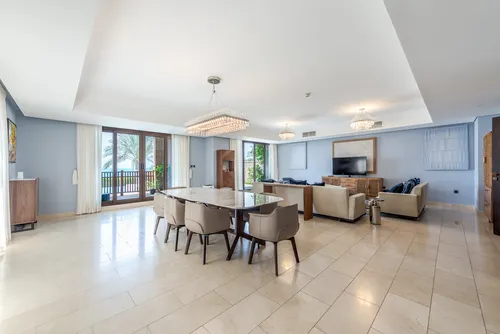 4 Bedrooms Villa in Balqis Residence Block A