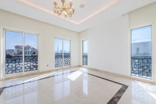 7 Bedrooms Villa in Pearl Jumeirah Villas
