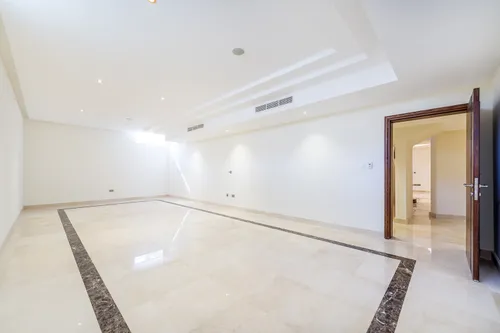 7 Bedrooms Villa in Pearl Jumeirah Villas