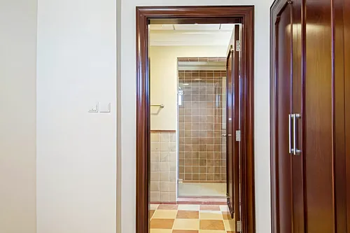 6 Bedrooms Villa in Novelia