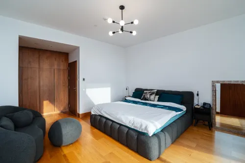 5 Bedrooms Penthouse in The Gate Tower 1