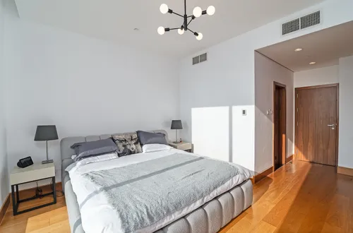 5 Bedrooms Penthouse in The Gate Tower 1
