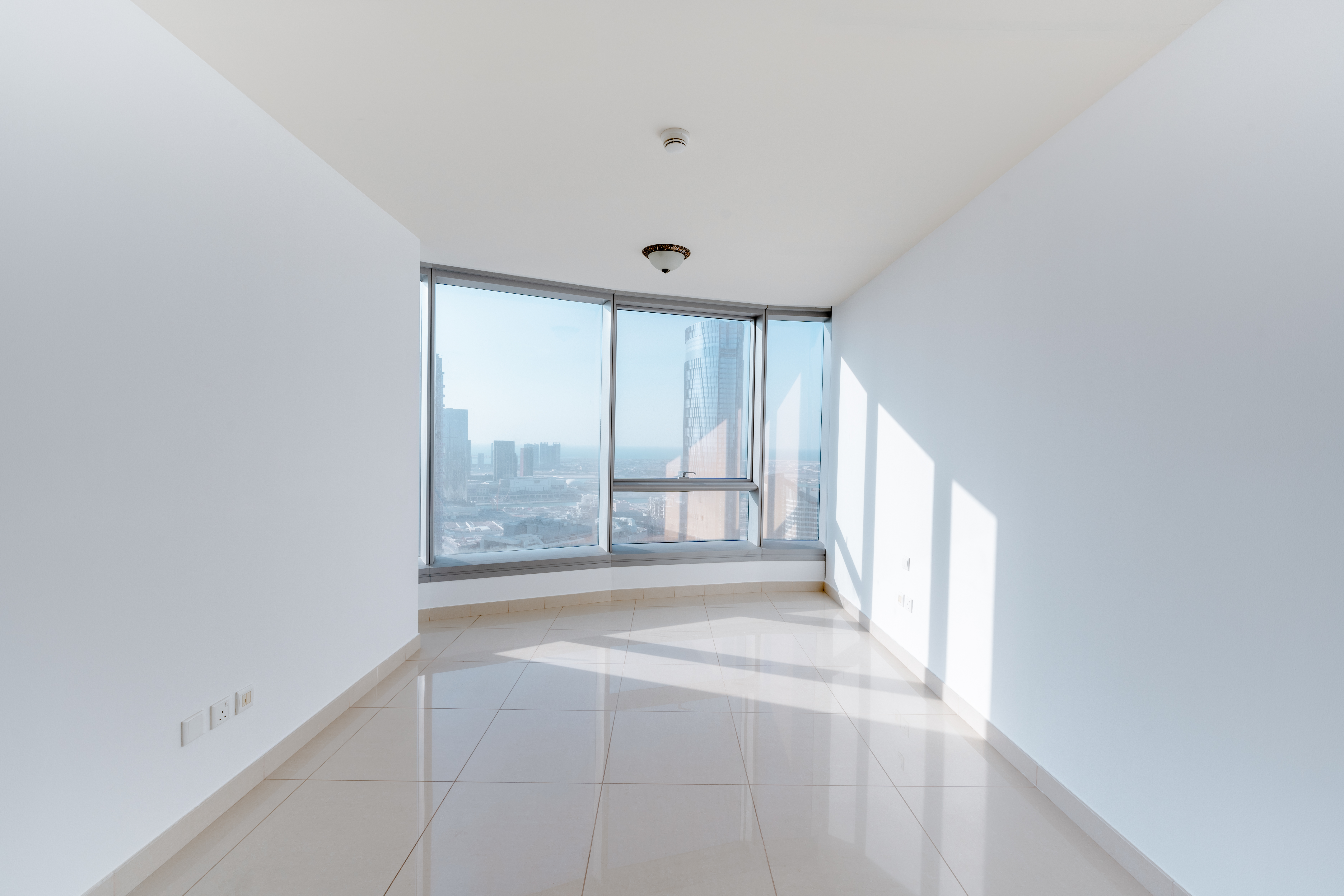3 Bedrooms Apartment in Sun Tower