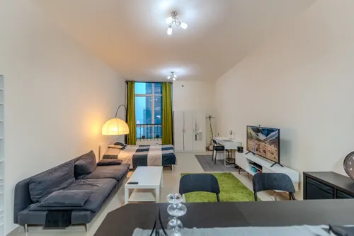  Apartment in Hydra Avenue Towers
