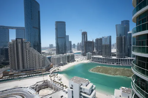 2 Bedrooms Apartment in Beach Towers