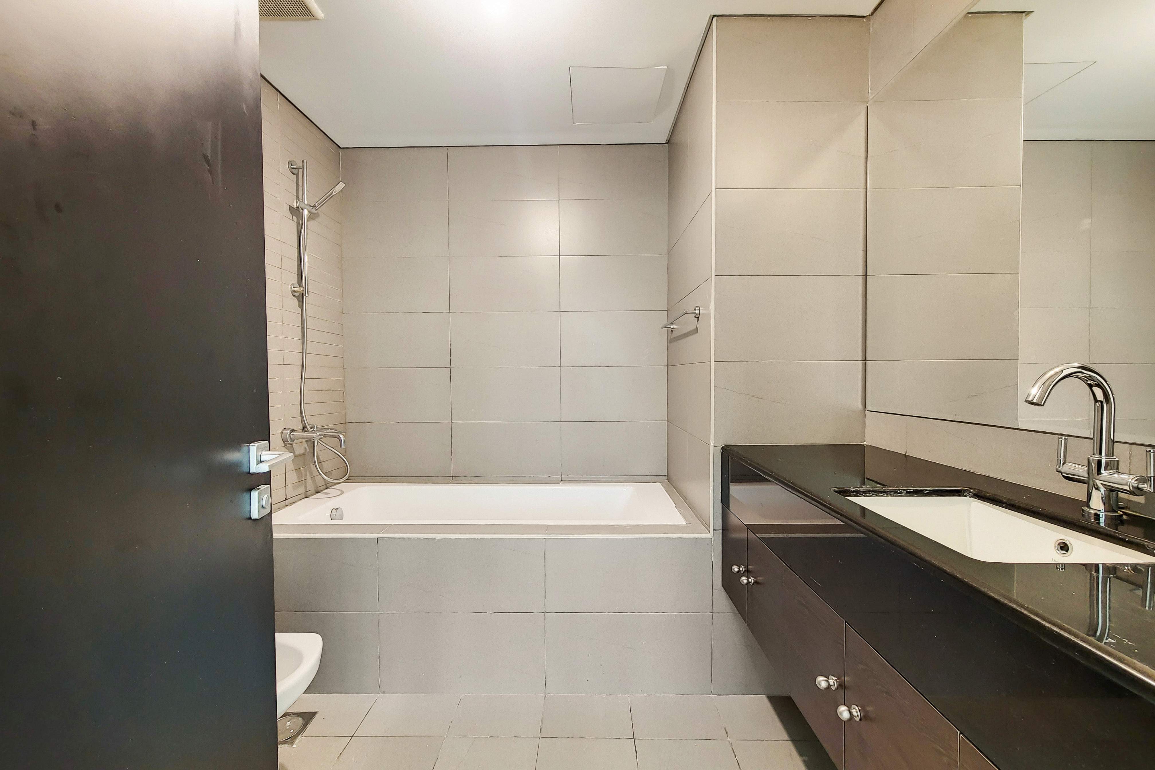 1 Bedroom Apartment in Tala Tower