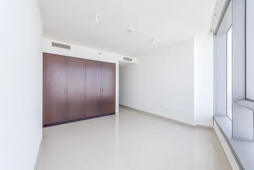1 Bedroom Apartment in Sky Tower