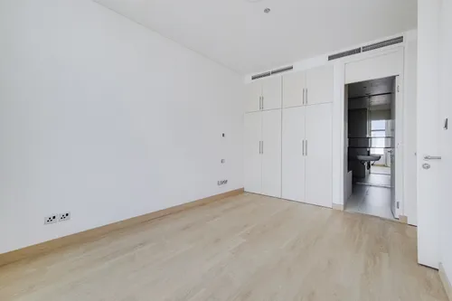 1 Bedroom Apartment in Index Tower