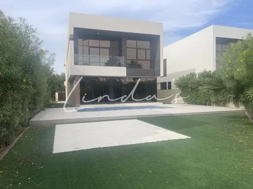 Huge Plot | Furnished | Golf View | Dual Kitchens