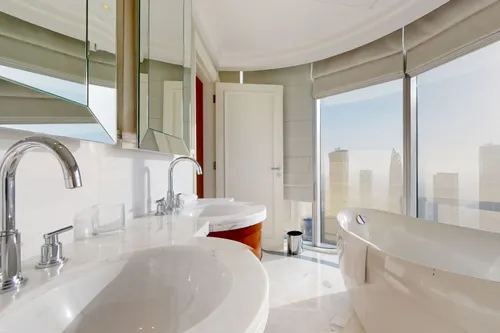 4 Bedrooms Hotel Apartment in The Address BLVD Sky Collection