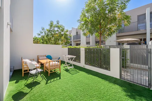 3 Bedrooms Villa in Elan 1