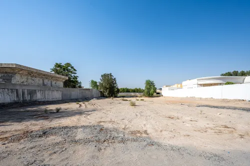 Large Plot in Al Mizhar 1 | Prime Dual Road Access