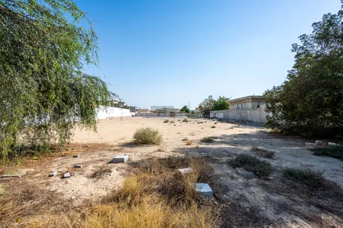  Land in Al Mizhar 1