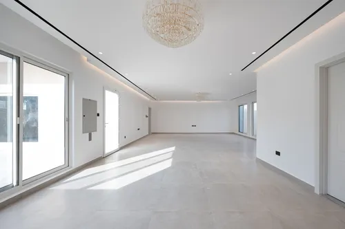 3 Bedrooms Villa in Al Mizhar 2